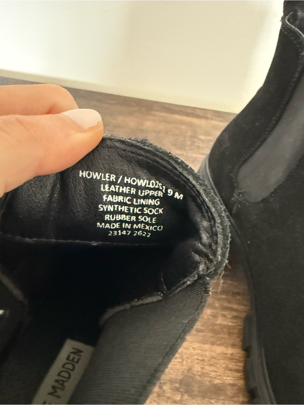 Steve Madden Black Suede Platform Lug Sole Chelsea Boots 9 - Picture 7 of 9